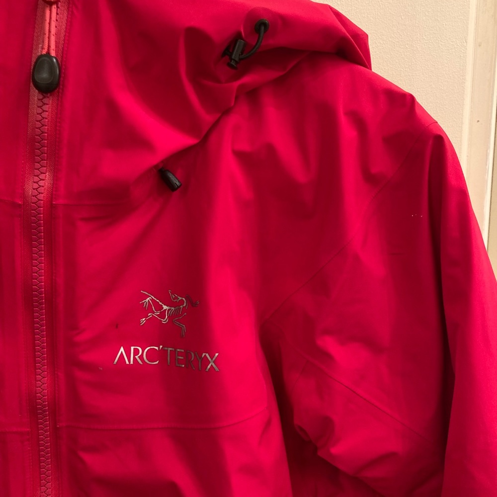 Arcteryx puff goretex ski coat